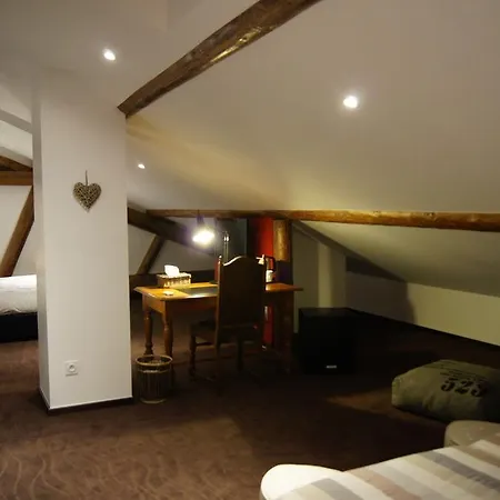 Ferme Sainte Marie بيت ضيافة Rémilly